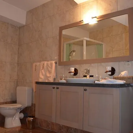 Hotel Aulnenhof 3*